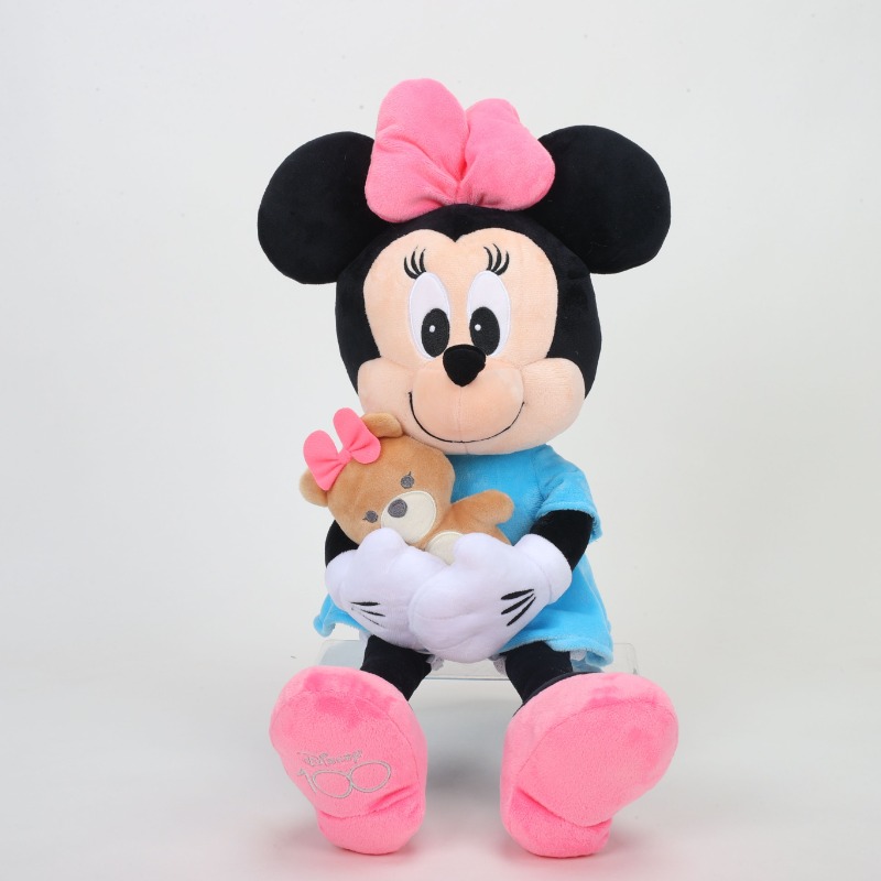 Disney Minnie Plush Hugs & Love 11inch