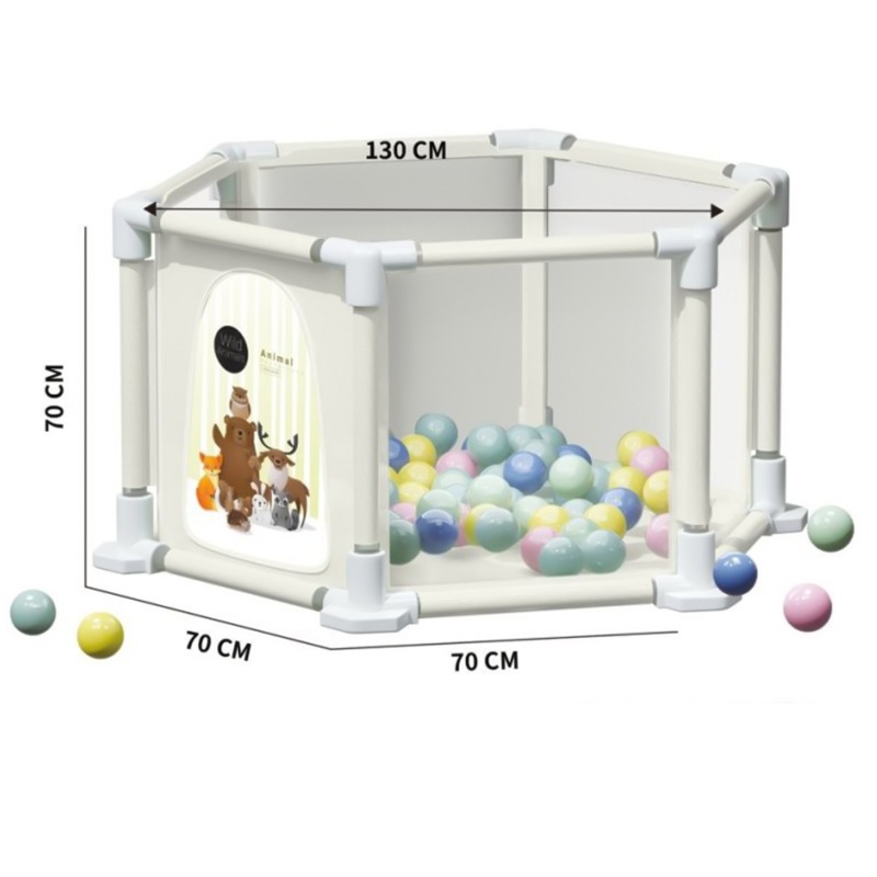Bear Fence With 40 Balls