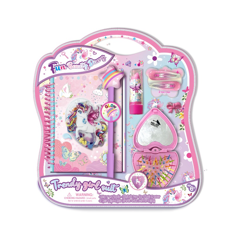 Pecoware Trendy Girl Suit Playset